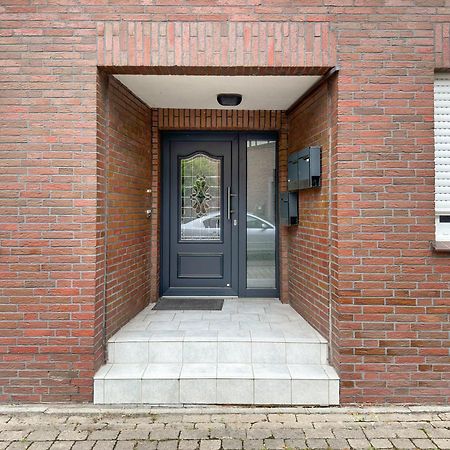 Homelystays Stilvolles Apartment An Der Kirche Lemförde Exterior foto